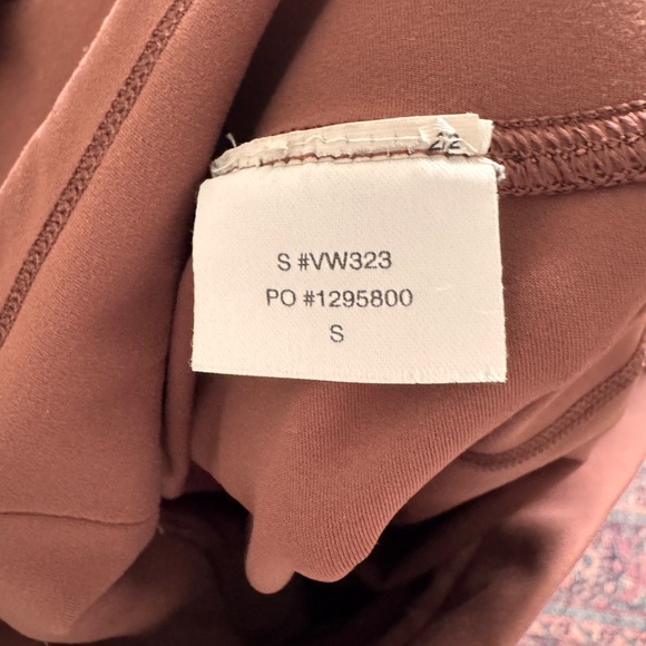 Vuori Daily Leggings CLOVE Size Small - Picture 8 of 8